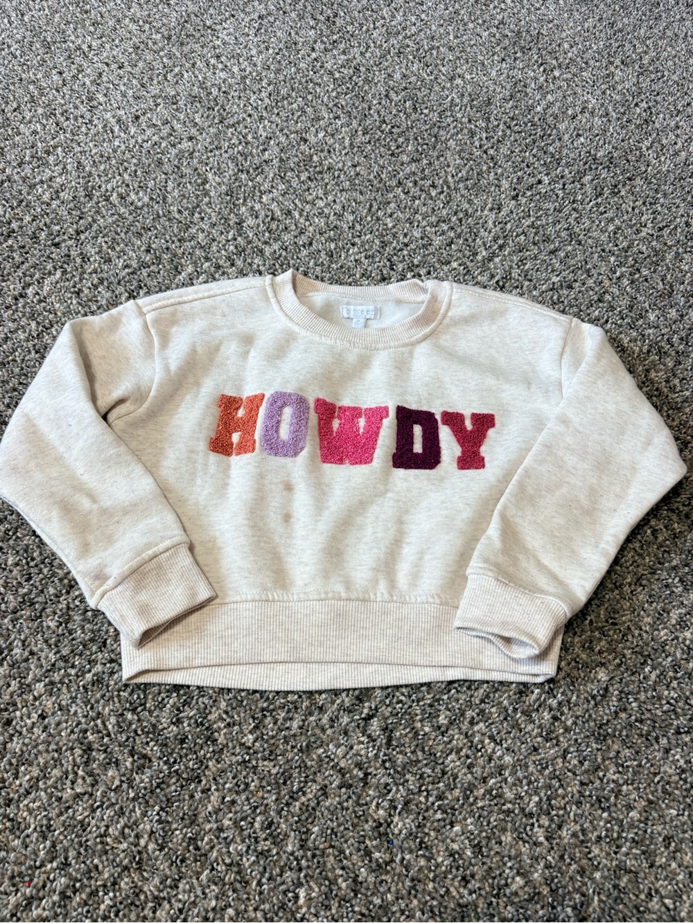 Kids Cream 'HOWDY' Crewneck Sweatshirt with Multicolor Letters